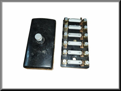 Fuse box – Renault 16 – OEM 7701365041A