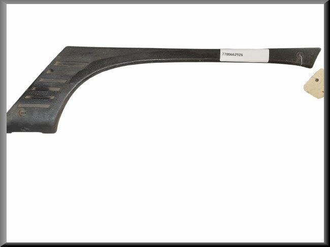 Sierlijst achterscherm rechts – Renault 5 – OEM 7700662926A