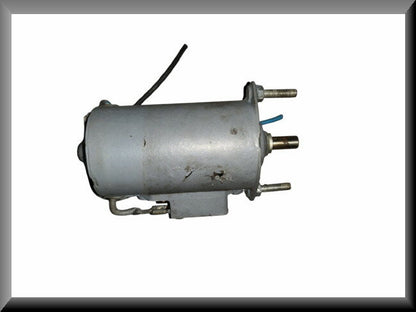 Wiper motor – Renault 16 TS, TX (first type) – OEM 7701002255