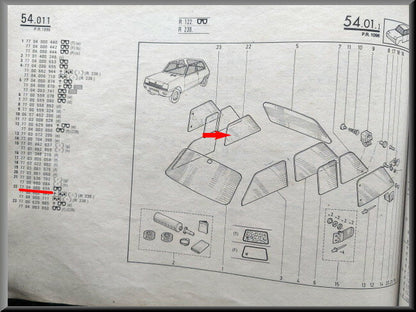 R5: Achterruit 3 deurs (New Old Stock).