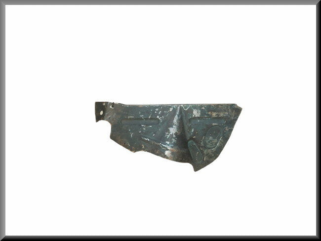 Bovenrand spatbord bevestiging rechts  – Renault 6 – OEM 0820648000 / 082071800 – NOS