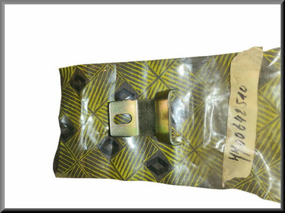 Radiator support – Renault 18 – OEM 7700642510 – NOS