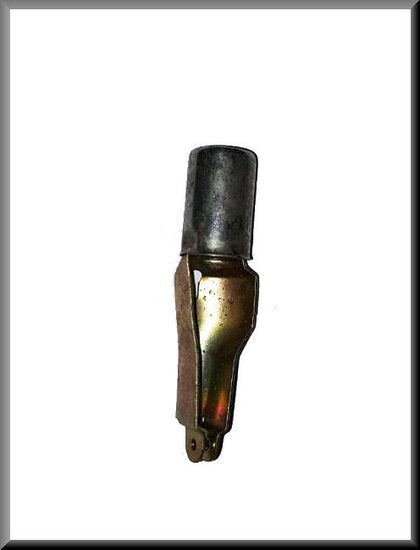 Bouton-poussoir porte avant droite – Renault 16 – OEM 0833154400