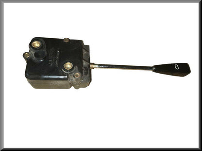 Light switch – Renault 6 – OEM 7700503215 – NOS