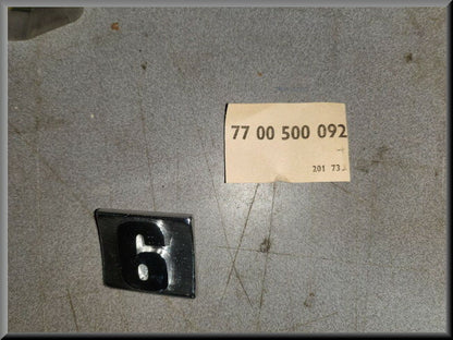 Emblem – Renault 6 – OEM 7700500092 – NOS