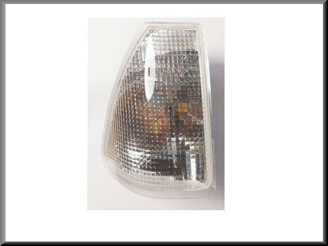 Knipperlicht unit voorzijde rechts (Wit)  – Renault 18 – OEM 7701365653 – NOS