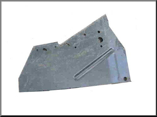 Hoek plaatje binnenscherm voorzijde rechts – Renault 16 – OEM 0354318200