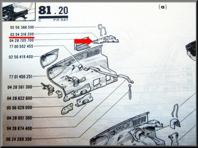 Hoek plaatje binnenscherm voorzijde rechts – Renault 16 – OEM 0354318200