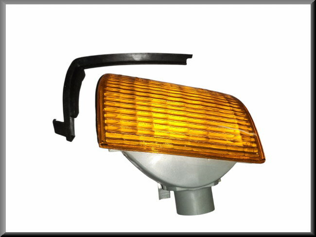 Right turn signal – Renault 21 – OEM 6045038 – NOS