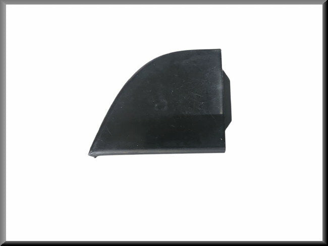 Eindkapje sierlijst rechts voor  – Renault 6 – OEM 7700565980 – NOS