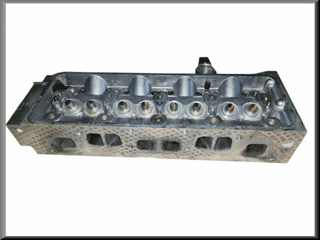 Cylinder head – Renault 16 TL, L – OEM 7701453949