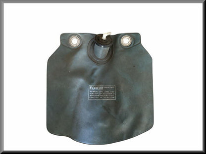 Ruitensproeier reservoir achterzijde  – Renault 16 – OEM 7701348437 / 7701017443 – NOS