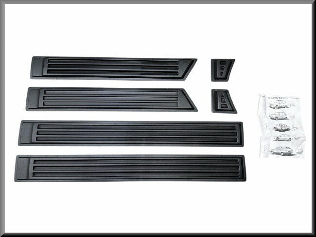 Protection latérale carrosserie – Renault 21 – OEM 7701303779 – NOS