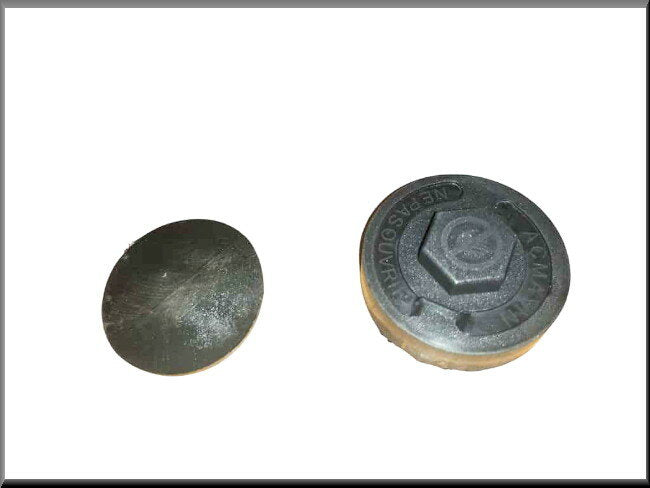 Radiateurdop (kunststof zwart) en pakking (rubber) – Renault 12 – Renault 16 - OEM 0853064700 / 0853064800