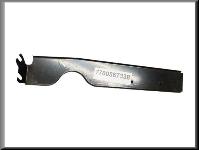 Bevestigingssteun spatlap voorzijde links  – Renault 12 – OEM 7700567338 (New Old Stock) – NOS