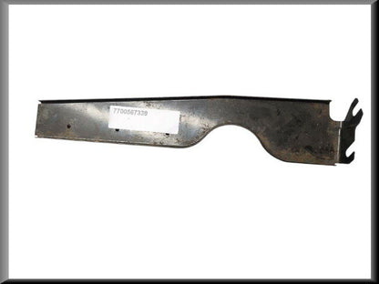 Bevestigingssteun spatlap voorzijde rechts  – Renault 12 – OEM 7700567339 (New Old Stock) – NOS