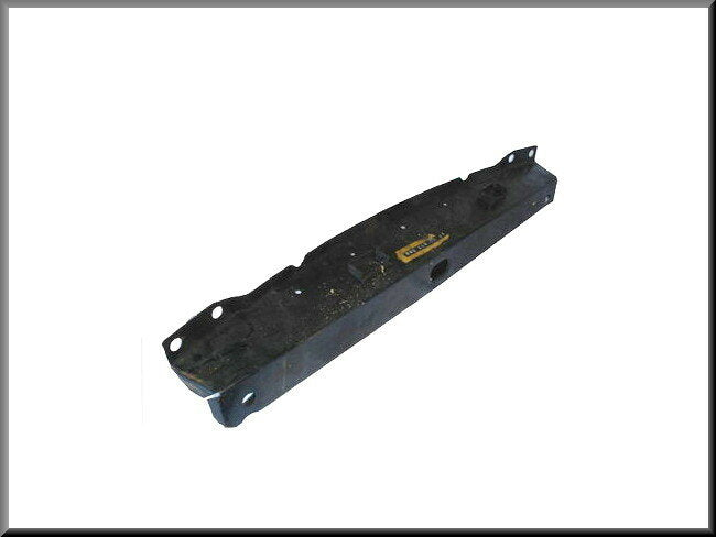 Longeron avant – côté avant – Renault 12 – OEM 7700613392 – NOS