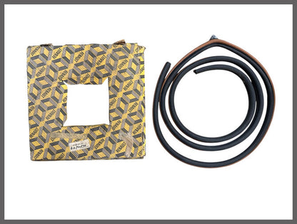 Deur rubber achterzijde links (bruin-zwart)  – Renault 12 – OEM 7700632629 – NOS