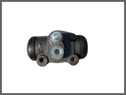 Wheel brake cylinder 22 mm Girling (211766B) – Renault 16 - OEM 7701014795A-7701024267A – NOS