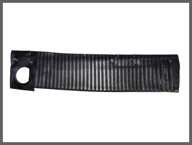 Dashboard trim – Renault 16 – OEM 7701505498