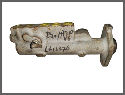 Hoofdremcilinder – Renault 20 – Renault 30 - Alpine A310 V6 - OEM 7701349328 – NOS