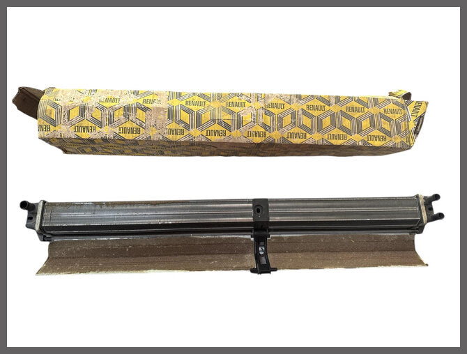 Kachelradiateur – Renault 20 – Renault 30 - OEM 7700652676 – NOS