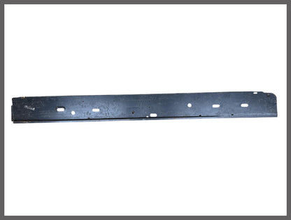 Tussenplaat langsbalk links – Renault 20 – Renault 30 - OEM 7700569221 – NOS