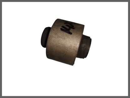 Silent-bloc draagarm – Renault 14 – OEM 7701348598 – NOS