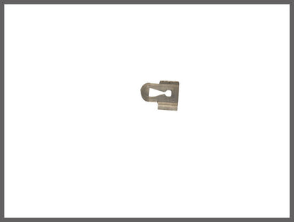 Agrafe garniture de pavillon – Renault 18 – Renault 20 – Renault 30 - OEM 7703077040 – NOS