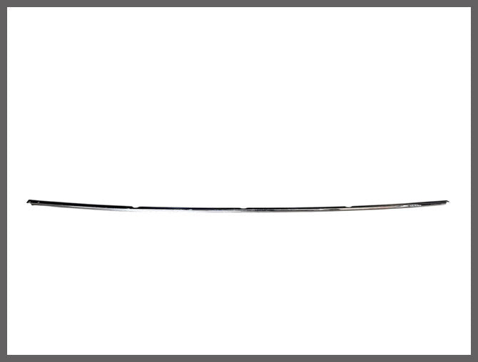Bumperstrip – Renault 14 – OEM 7704000435 – NOS