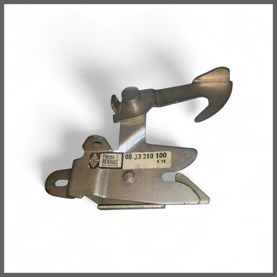 Fermeture capot moteur – Renault 16 – OEM 0830210100 – NOS