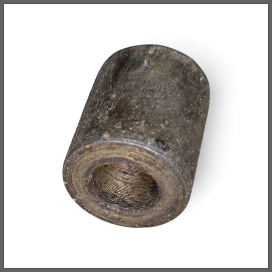 Spacer head bolt – Renault 16 – OEM 0608565500
