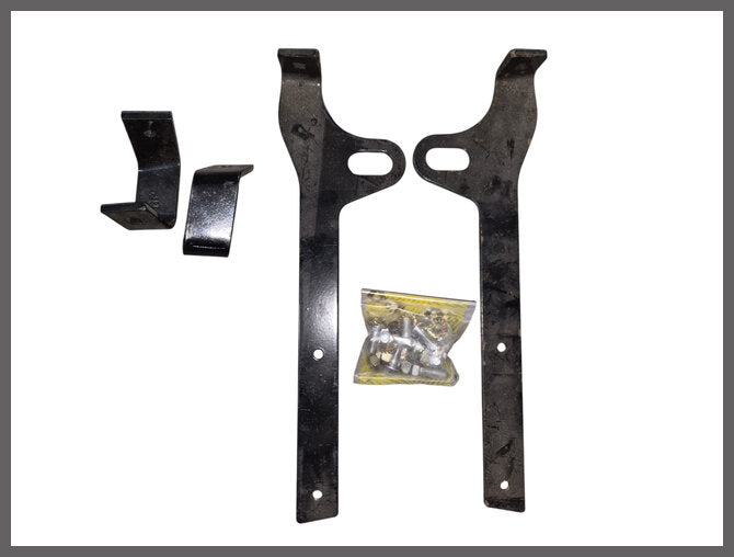 Bevestiging set voorbumper – Renault 12 – OEM 7701460906 – NOS