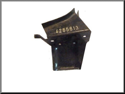 Support de carrosserie avant – Renault 16 – OEM 0428561300