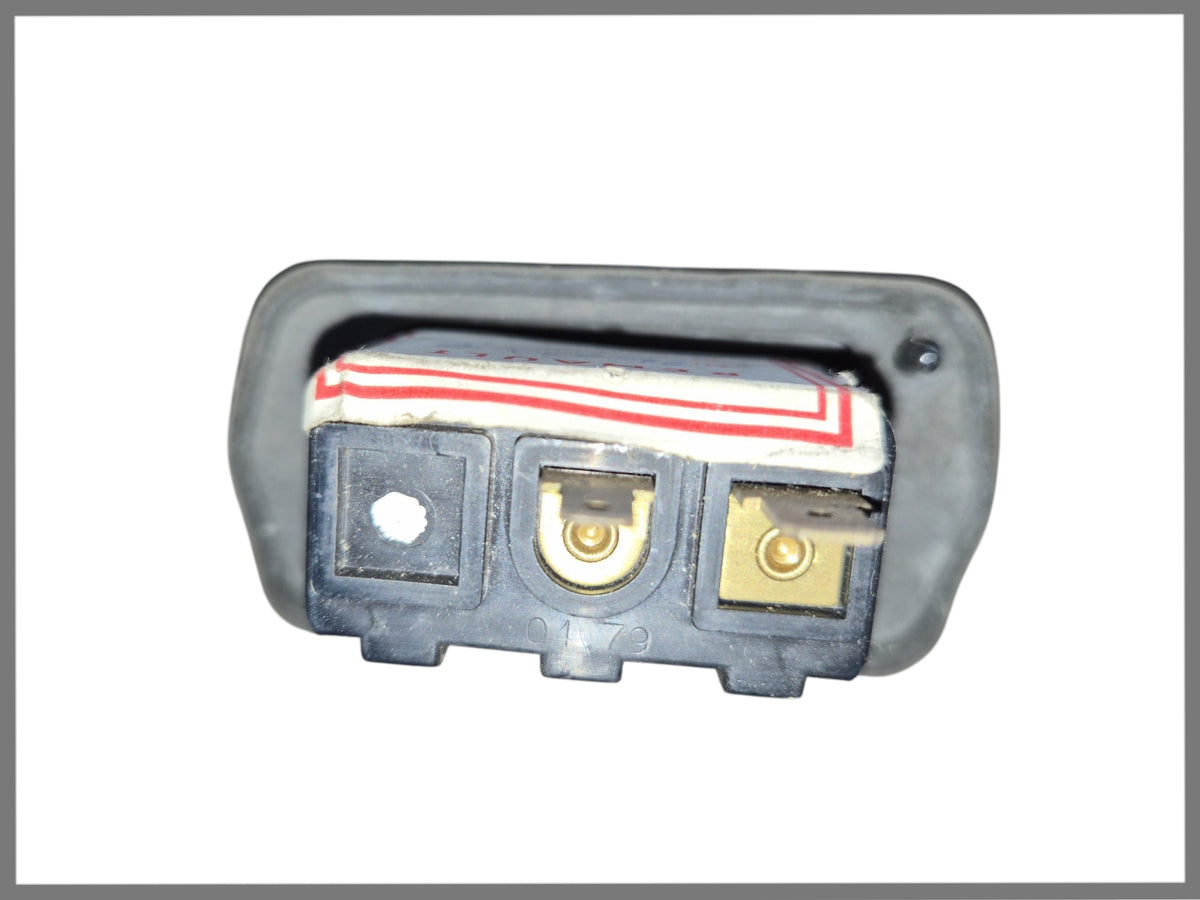 Heckklappenkontakt - Renault 30 - OEM 7700577056