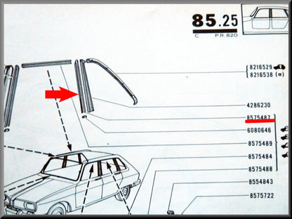 Baguette chromée porte arrière gauche (à côté du montant C) – Renault 16 – OEM 0857548600 – Occasion