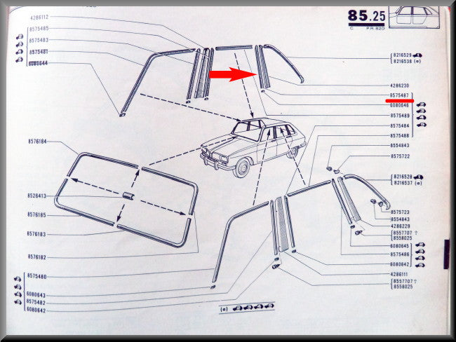 Baguette chromée de porte arrière droite (côté montant C) – Renault 16 – OEM 0857548700 – Occasion