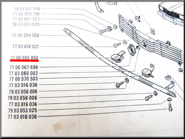 Agrafe moulure décorative – Renault 16 – OEM 7700555850