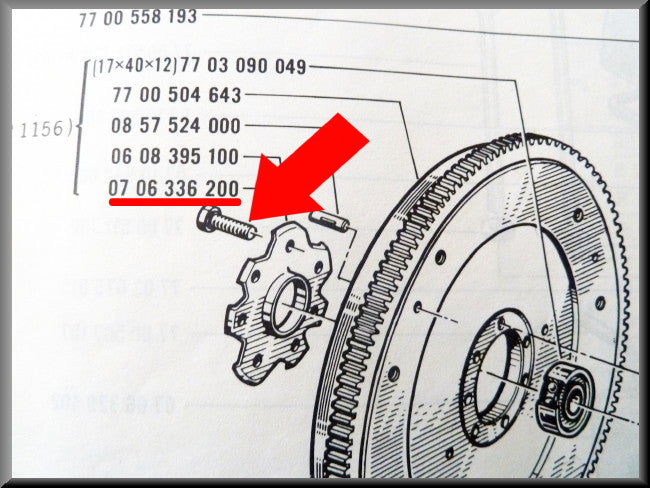 Boulon de volant moteur M9 x 1.0 – Renault 16 – Renault 12 - OEM 7700576948 / 0706307900 – Neuf