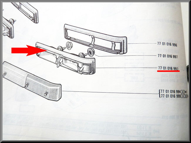 Unité de clignotant avant gauche avec caoutchouc – Renault 16 TX – Renault 5 Turbo - OEM 7701016993