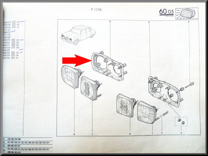 Cadre de phare droit – Renault 16 TX >1975 – OEM 7701018375