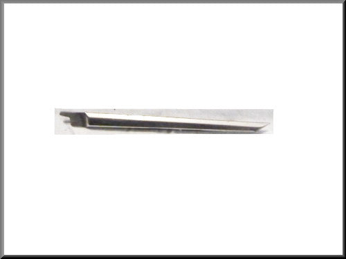 Baguette chromée – Renault 16 (1150 et TS <1970) – OEM 0857593200
