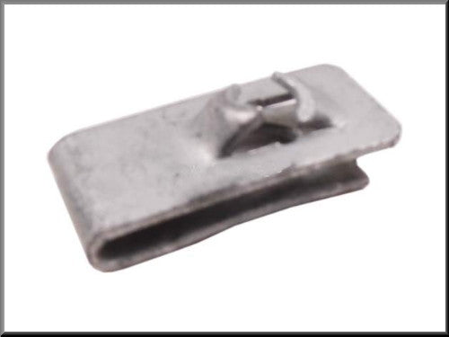 Agrafe de fixation carrosserie – Renault 4 - Renault 16 - Renault 12 – OEM 7703046012 / 7703493039