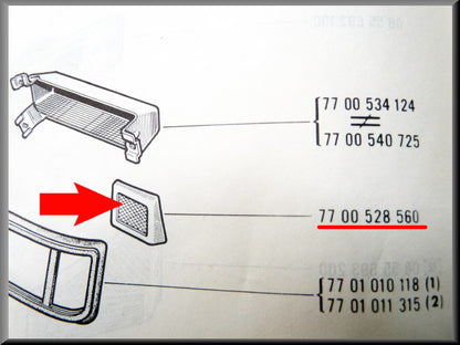 Réflecteur arrière droit – Renault 16 TX, TL, TS – OEM 7700528560