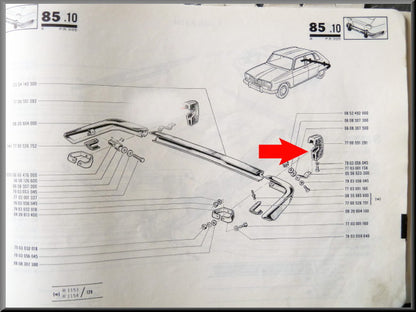 Butoir de pare-chocs arrière gauche (deuxième type) et – Renault 16 TL, TS (deuxième type) et TX – OEM 7700551291