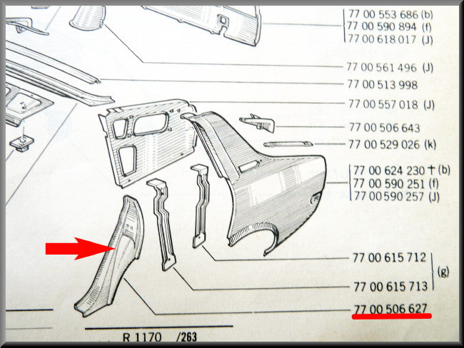 End plate left – Renault 12 – OEM 7700506627