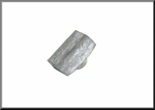 Caoutchouc pour échappement dans panneau arrière – Renault 12 – Renault 18 - OEM 7700516675