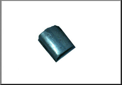 Pièce de jonction pour jonc chromé de pare-brise – Renault 12 – OEM 7700537411 – Occasion
