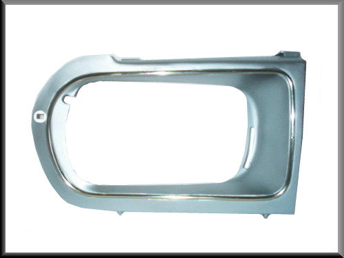 Grill deel rechts – Renault 12 – OEM 7700636497 / 7701654710