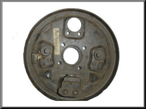 Plaque de maintien – Renault 12 – Renault 15 – Renault 17 – OEM 7701005230